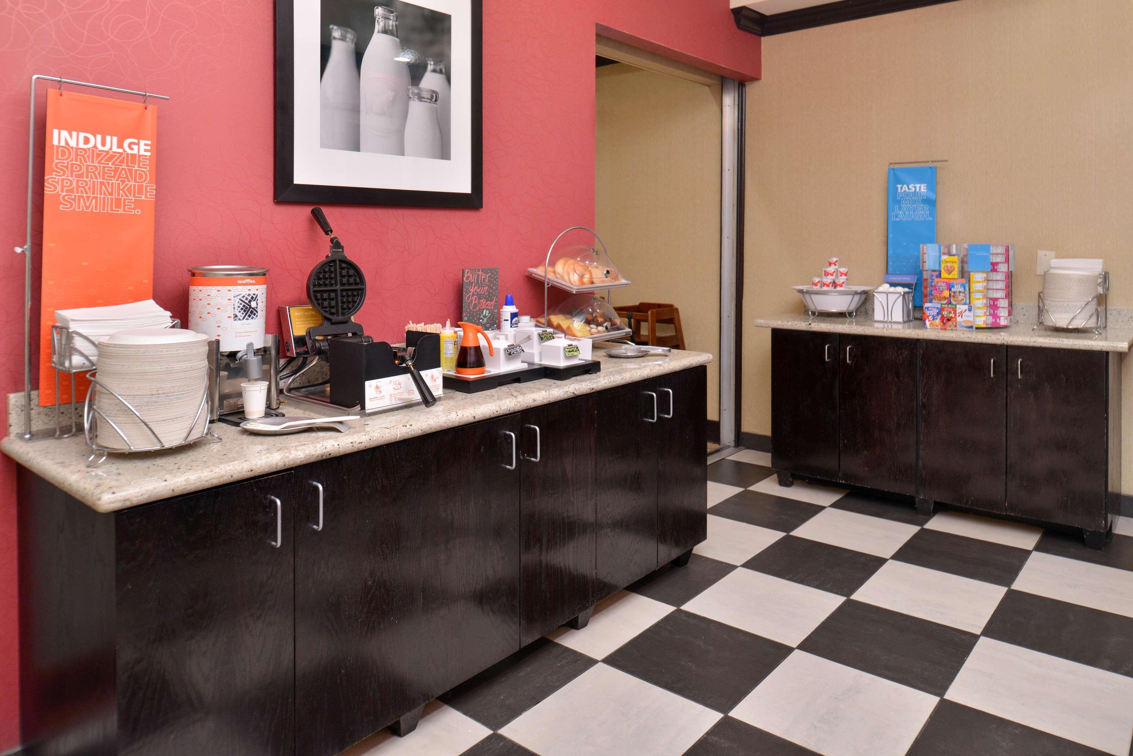 Hotel Hampton Horn 3*